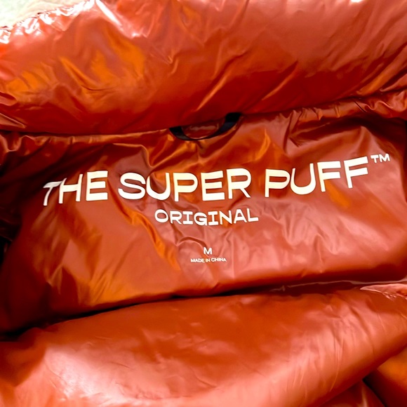 ARITZIA SUPER PUFF ORIGINAL- Copper High Gloss Down Coat - Picture 2 of 4